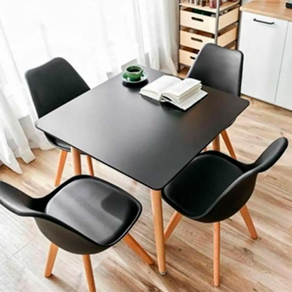 Mesa Eames Cuadrada MDF 80 cms - Negra