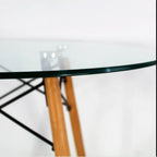 Mesa Eames 80cm redonda de vidrio