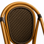 Silla de Exterior Estilo Francés con Marco Dorado y Ratán Oscuro