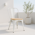 Silla Tolix con asiento de madera clara - Blanca para el hogar, disponible en Mons