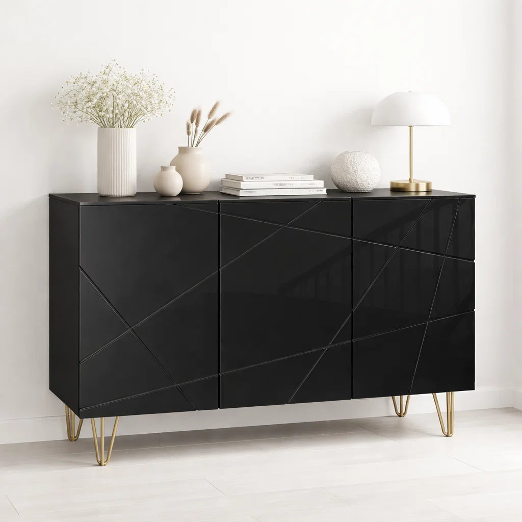 Buffet Moderno LuxLine Negro con Patas Doradas para el hogar, disponible en Mons